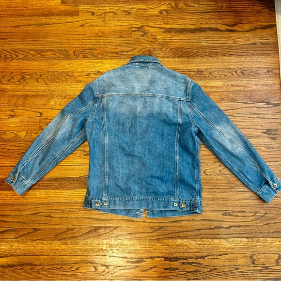 Taylor Stitch Ryder denim jacket. Size M. Like new - Picture 2 of 5